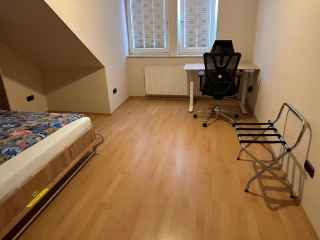 HandwerkerZimmer Düsseldorf Buitenkant foto