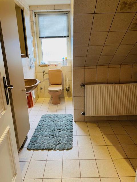HandwerkerZimmer Düsseldorf Buitenkant foto